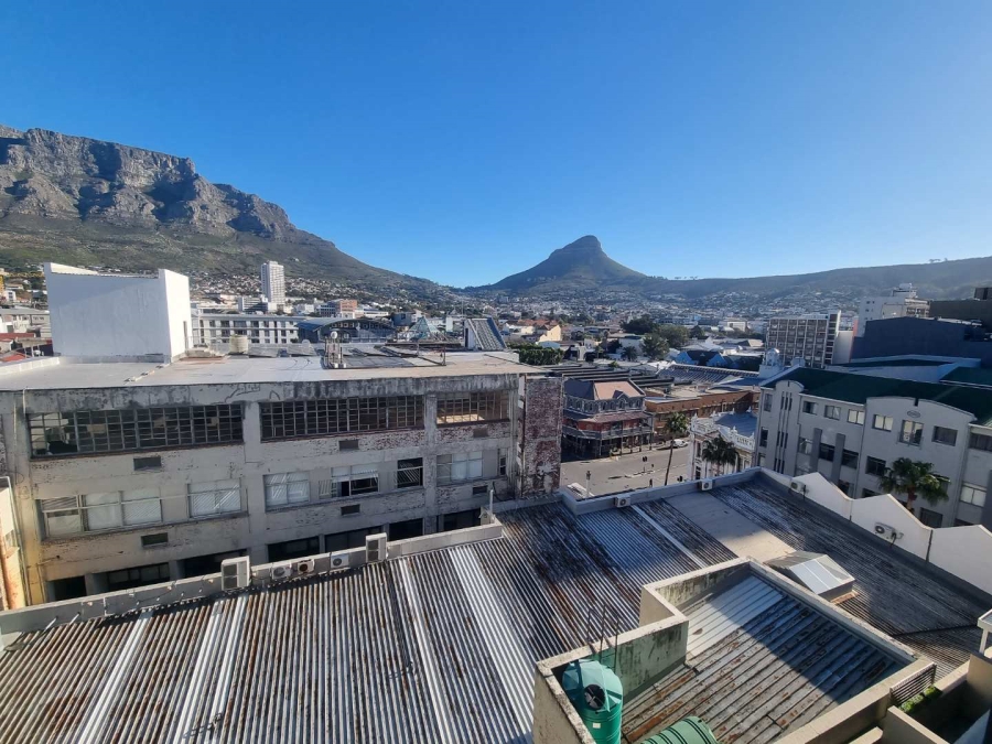 To Let 1 Bedroom Property for Rent in Zonnebloem Western Cape